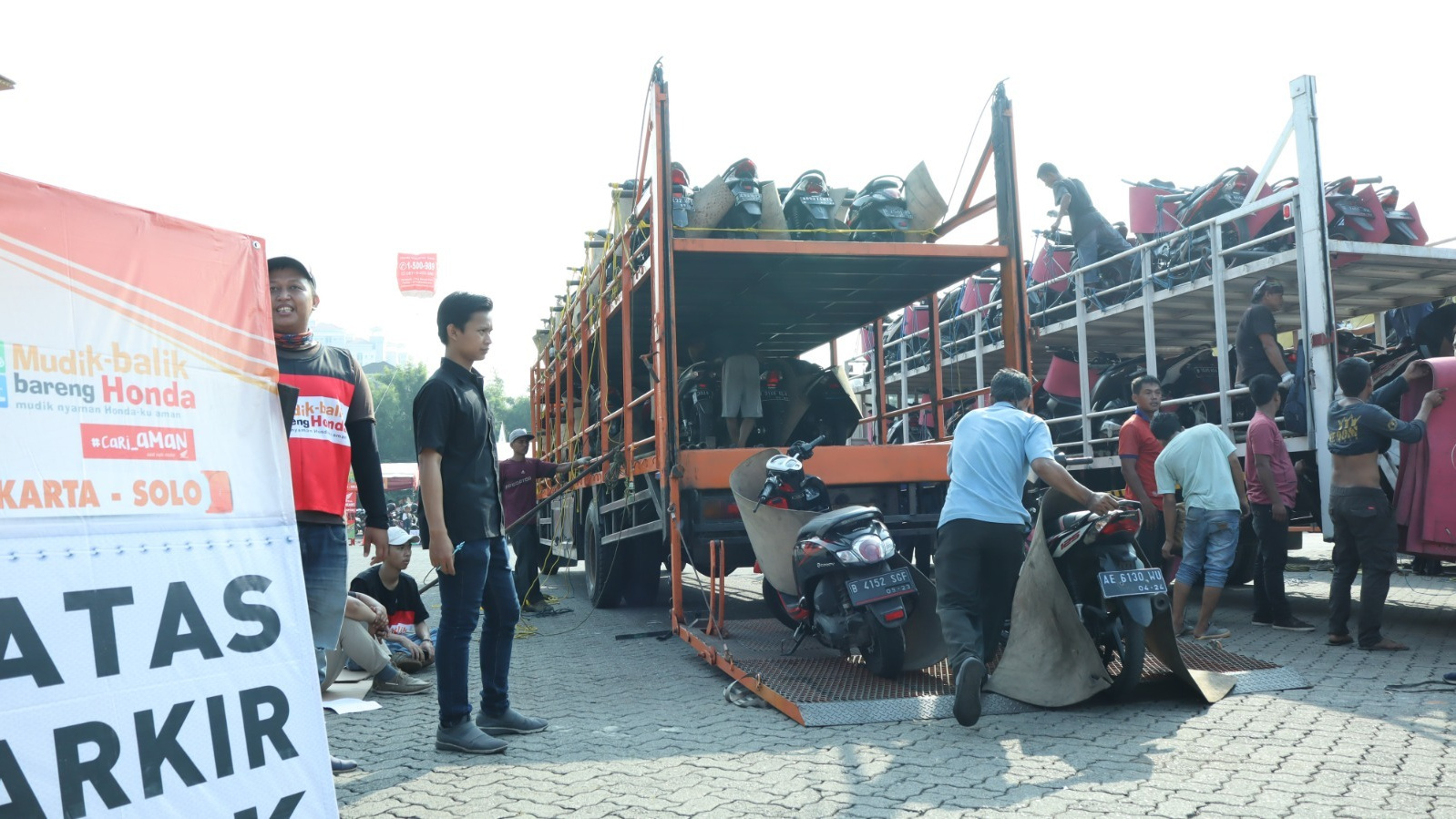 Konsumen sepeda motor Honda berpartisipasi mengikuti program Mudik dan Balik Bareng Honda (MBBH) 2019 lalu.&nbsp;Foto Ist