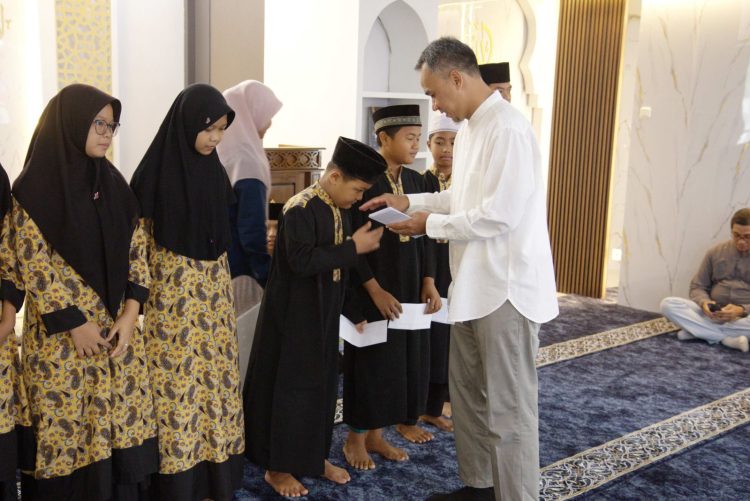 Penyerahan Santunan Kepada Anak Yatim Oleh PHR Zona 1 Dalam Rangka Doa Bersama Menyambut Bulan Suci Ramadhan || Dok PHR